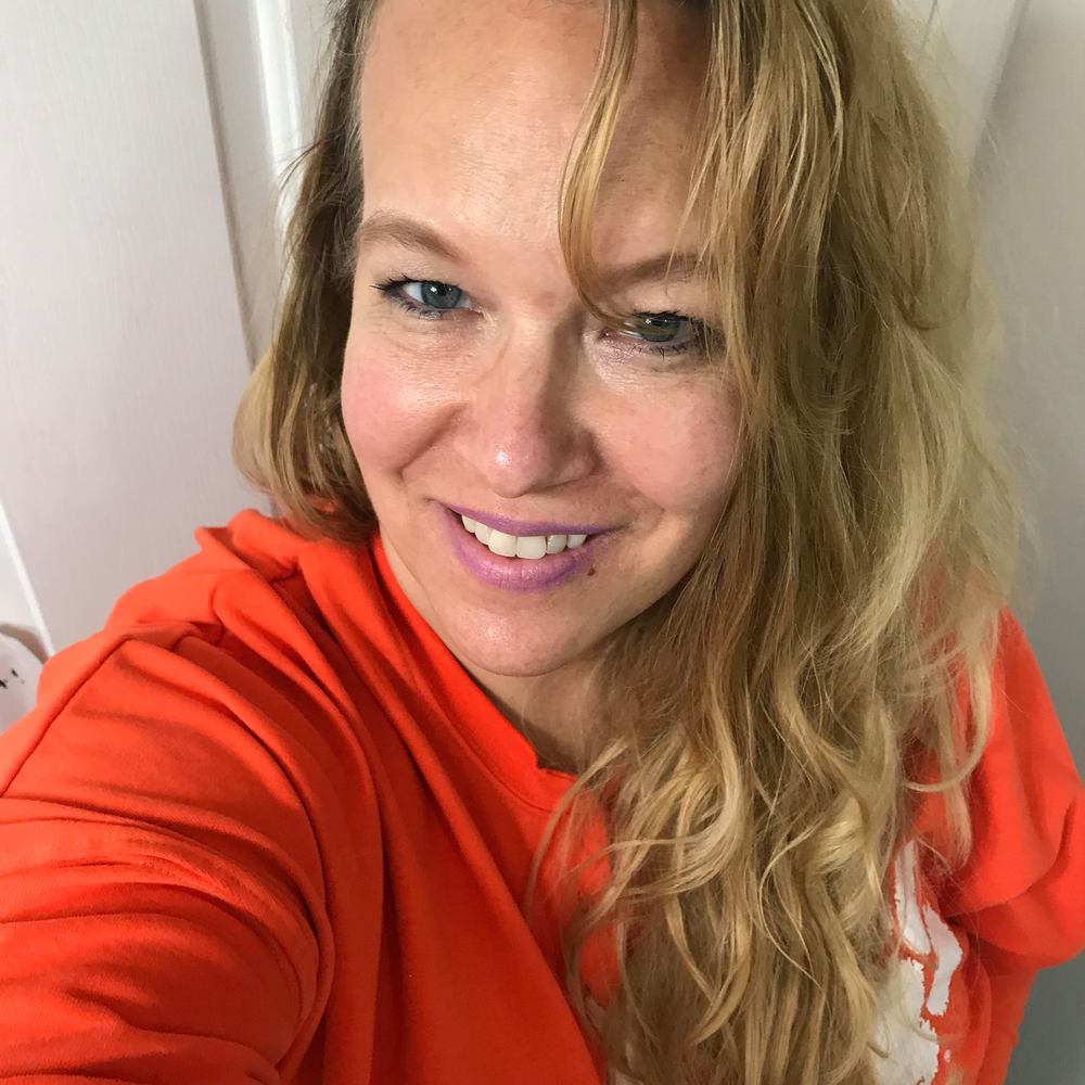 Meet your Posher, Kelly